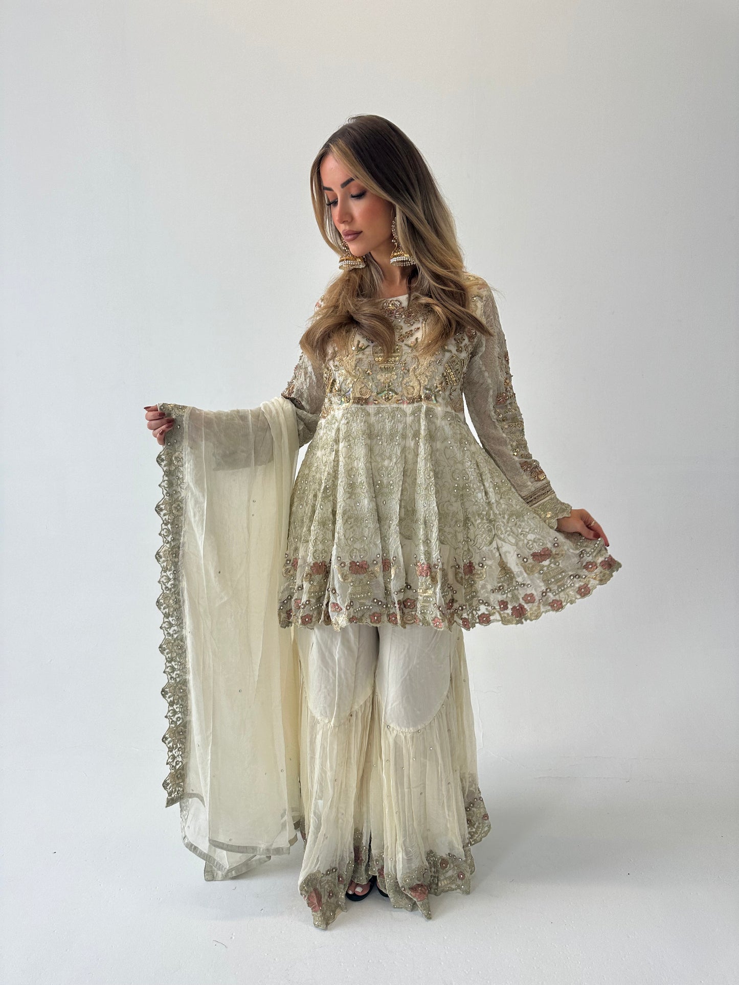 ELLA ADAH vol two cream style