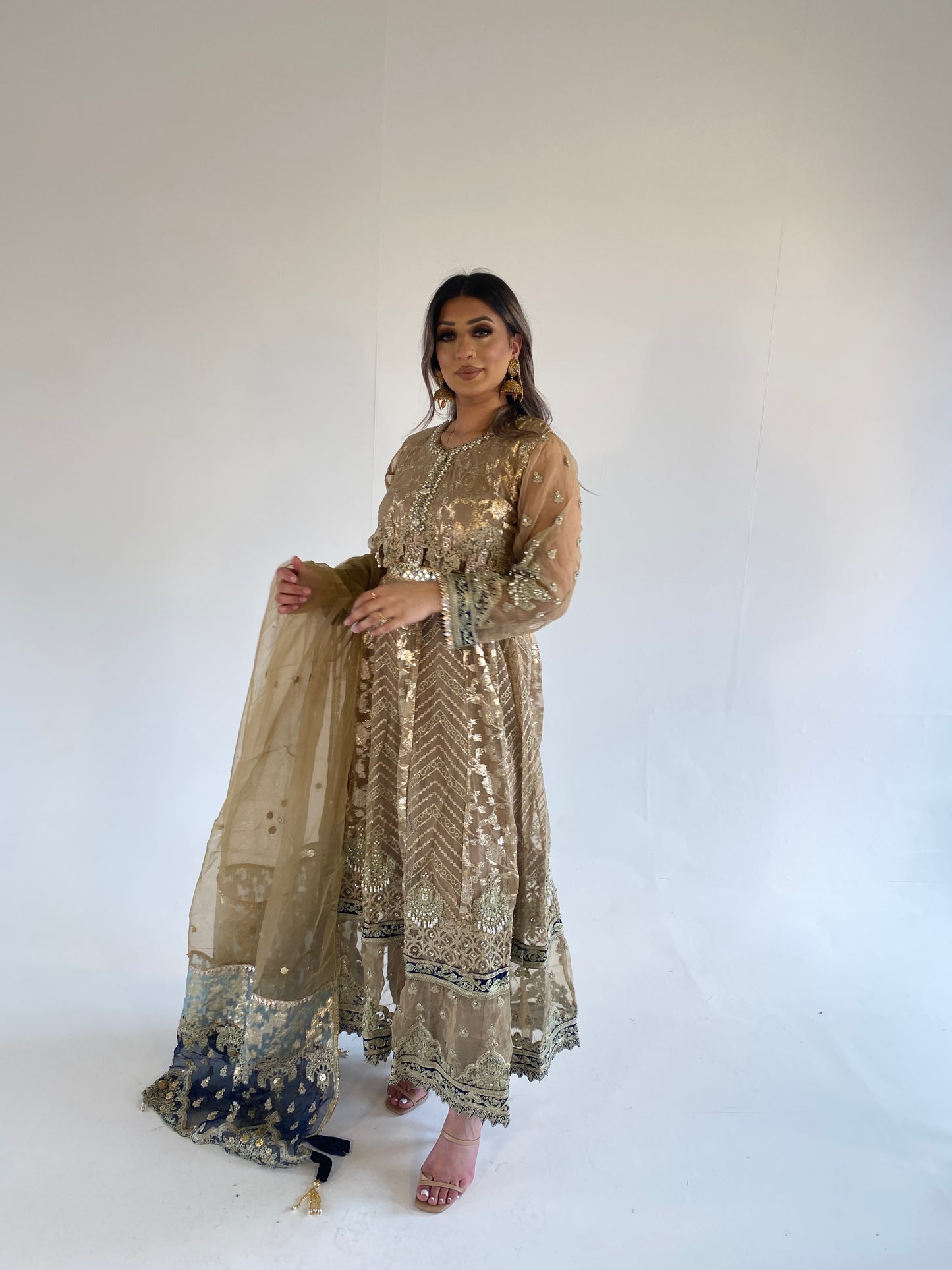AREEBA vol two dark gold style