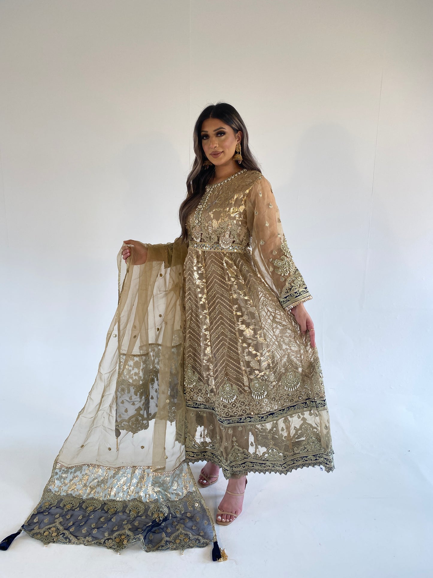 AREEBA vol two dark gold style