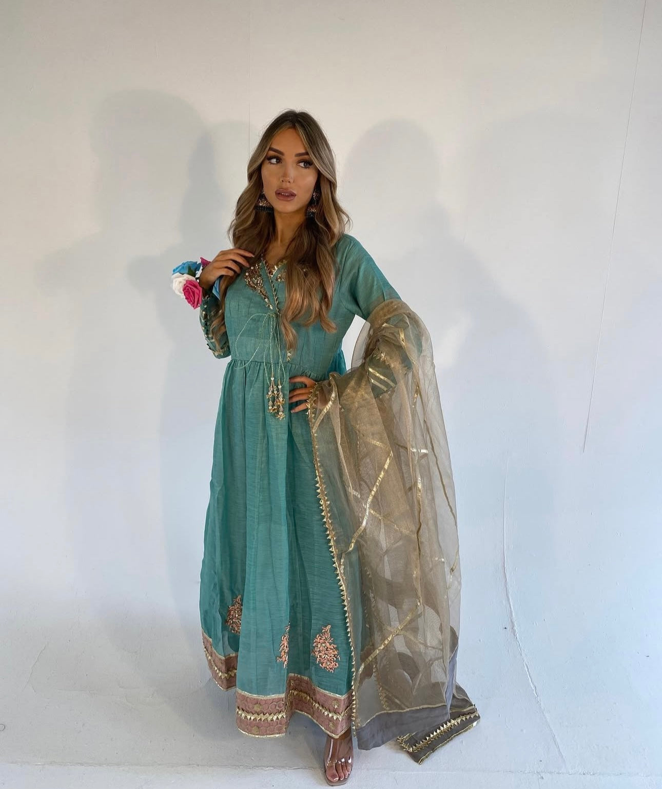 SAYNA turquoise and gold style