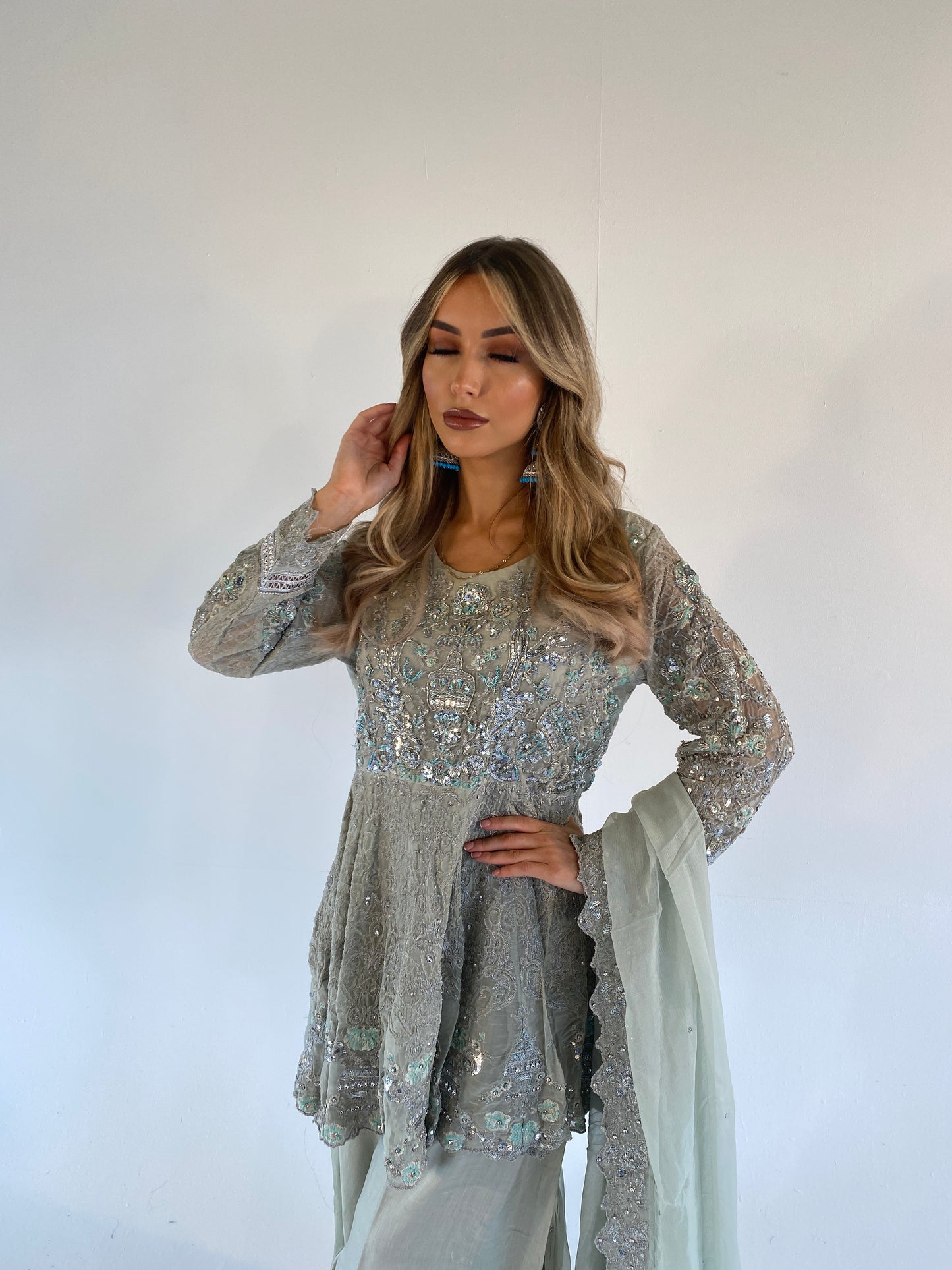 ELLAH ADAH mint style