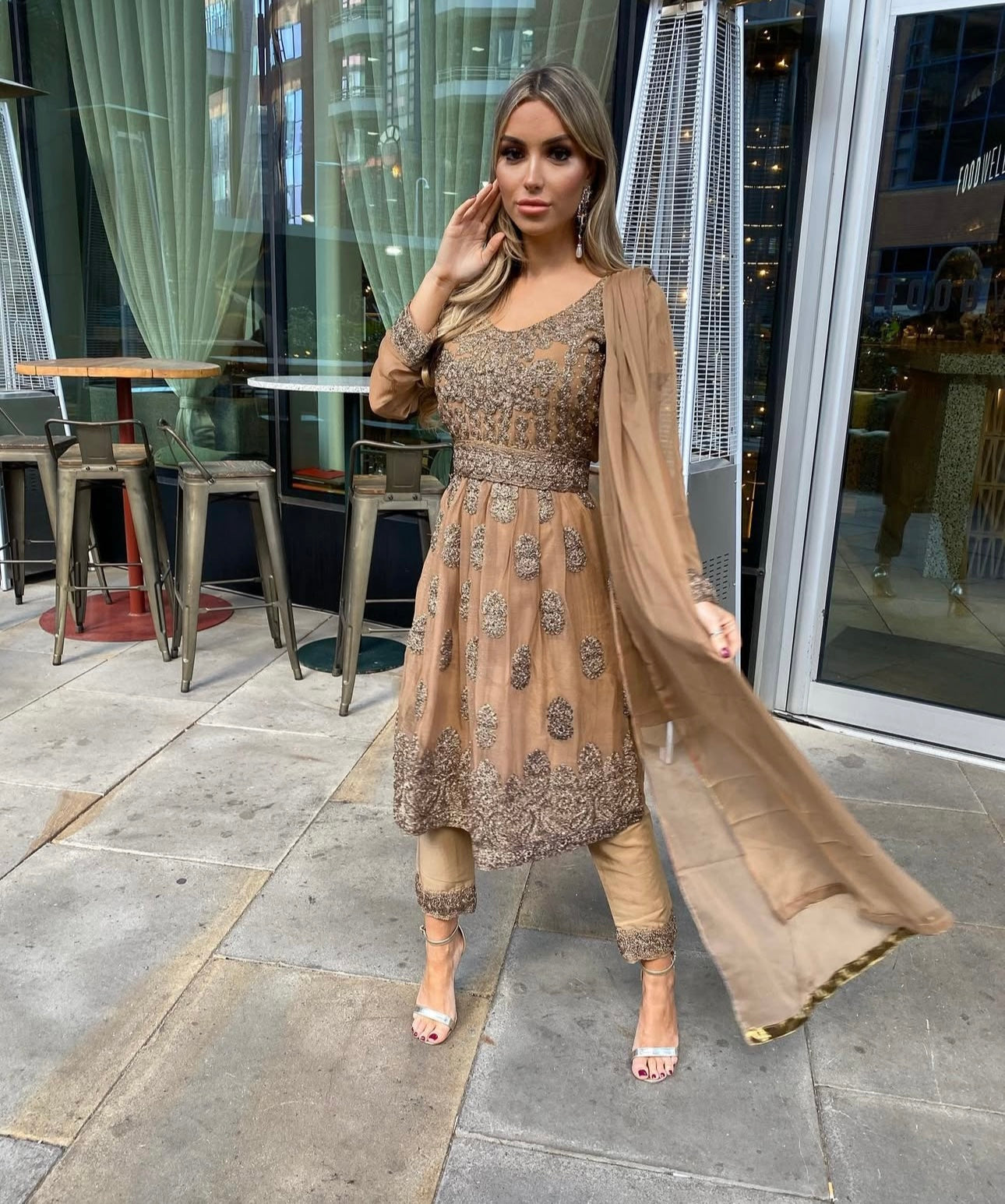 EIRA bronze style