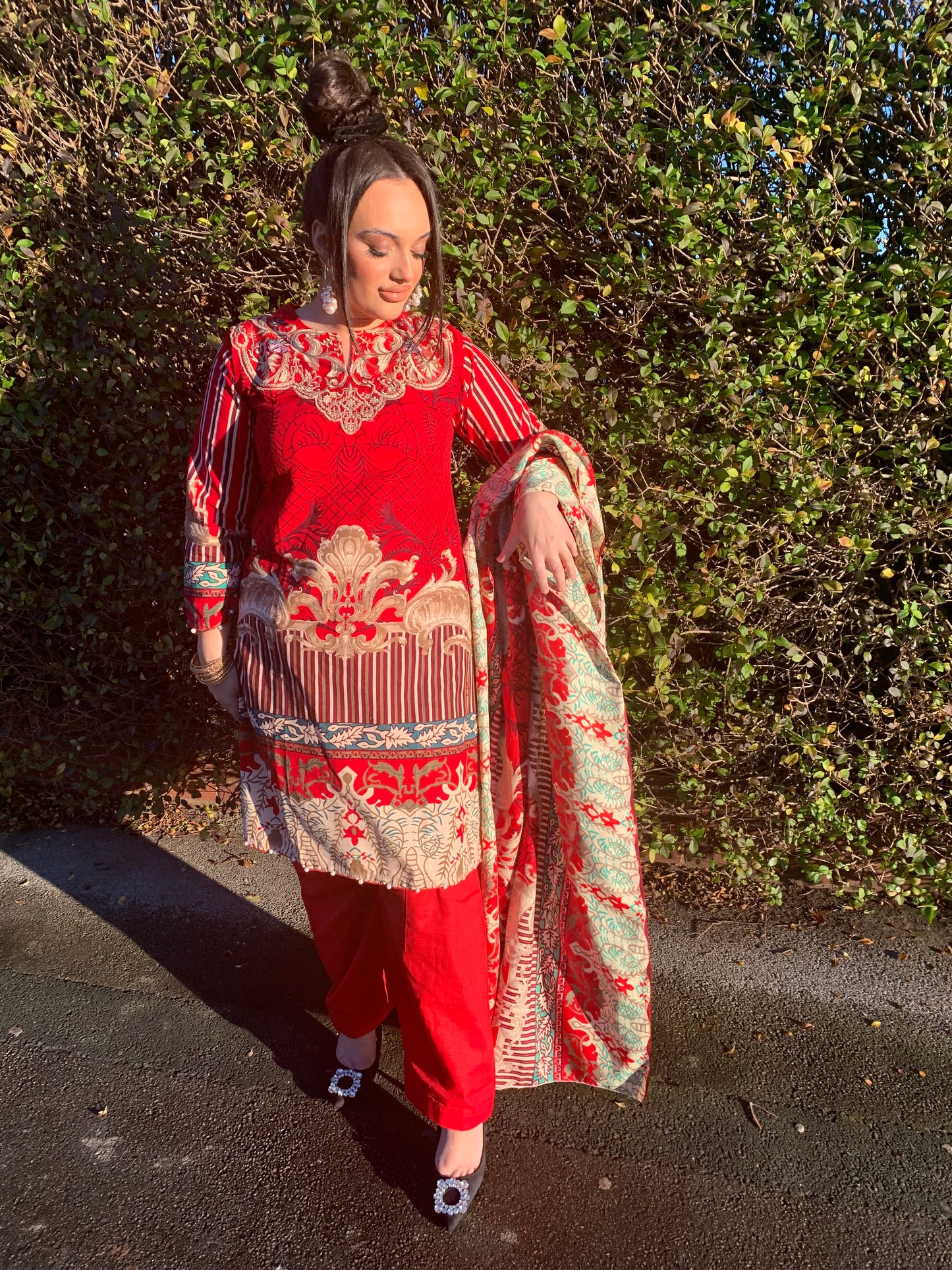 LILA red and cream style