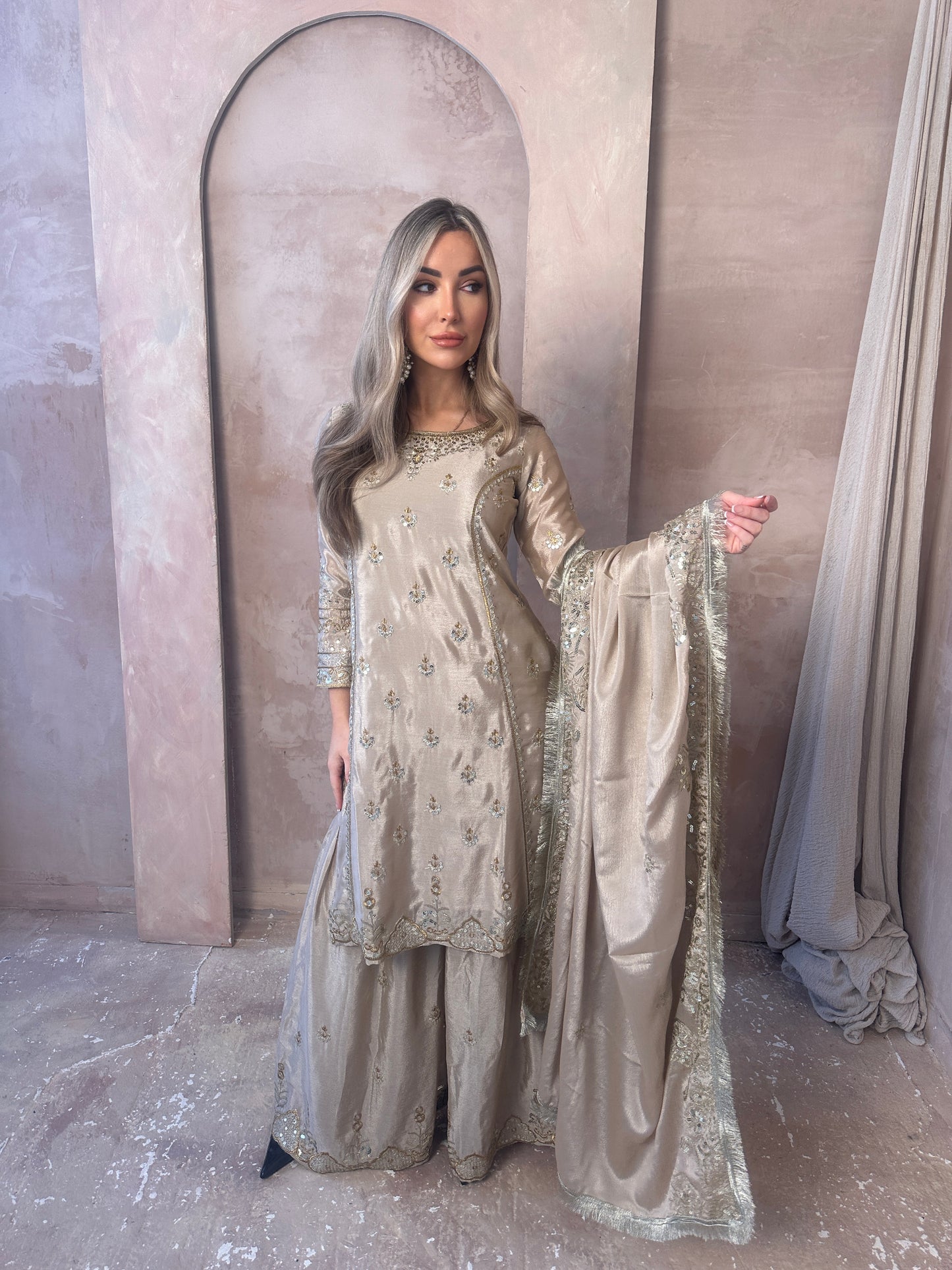 REEM cream beige gold style