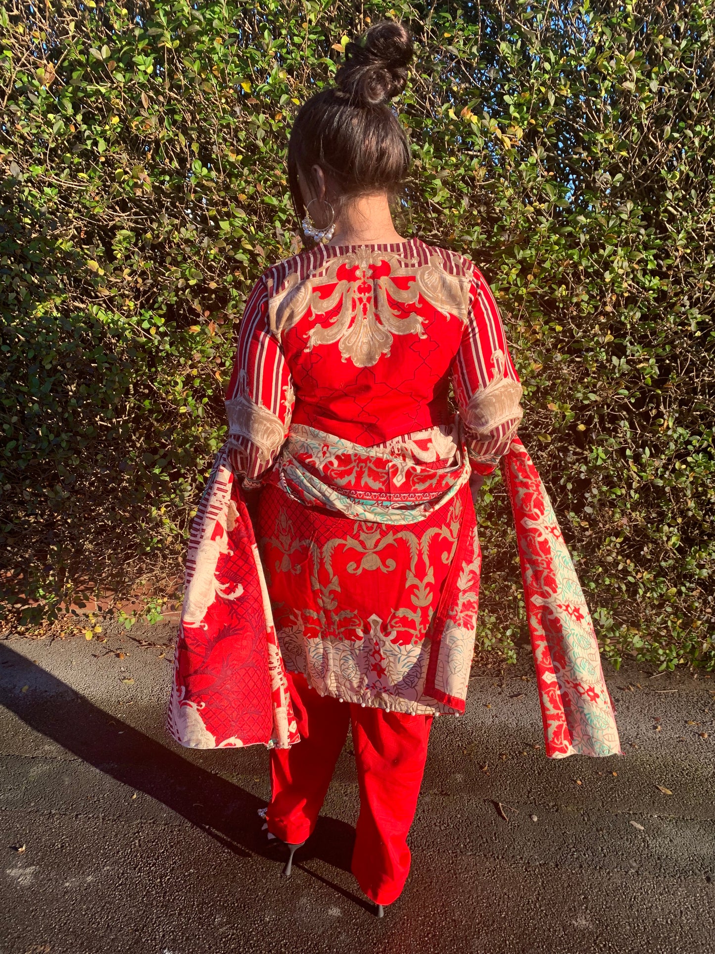 LILA red and cream style