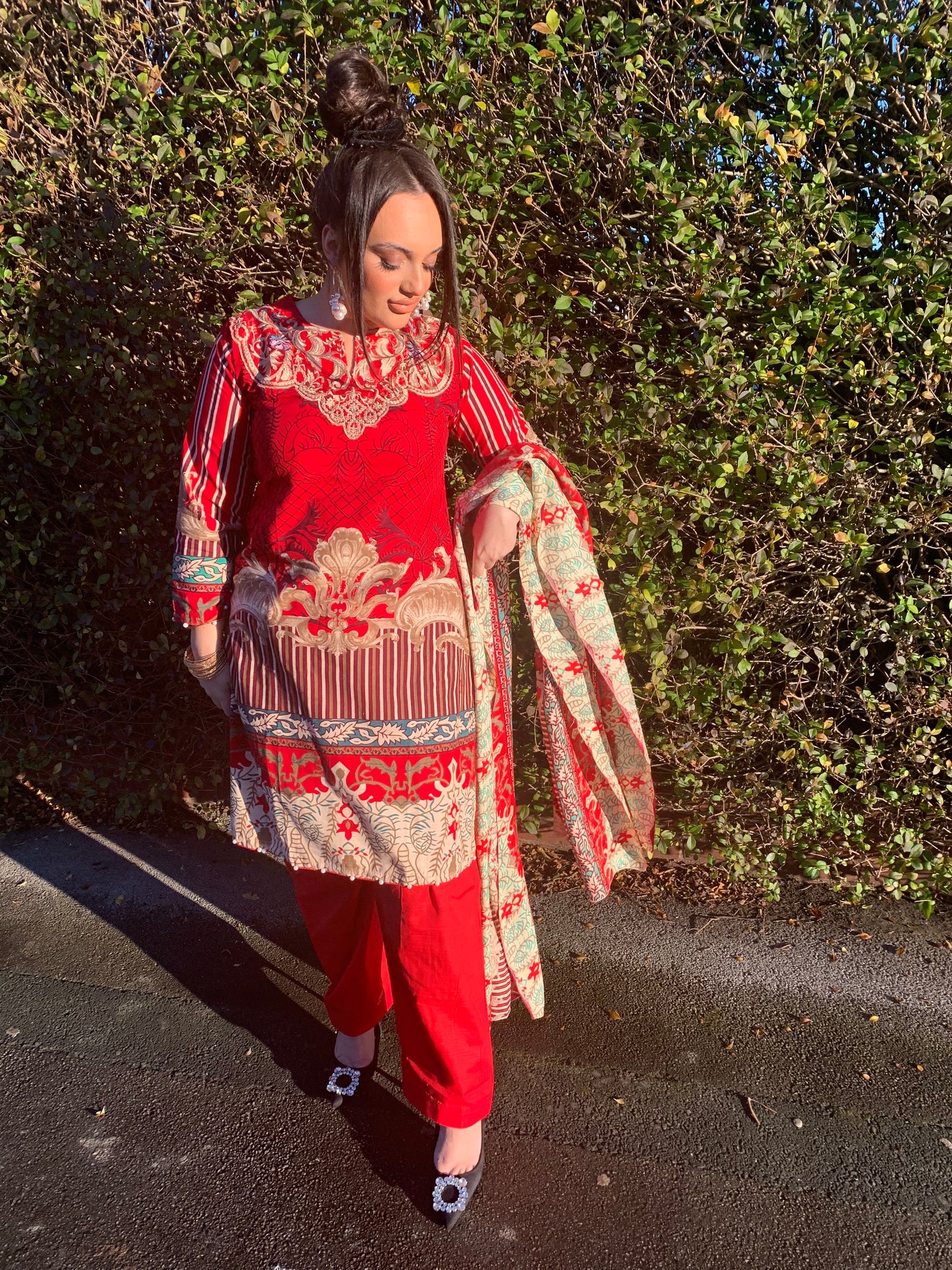 LILA red and cream style