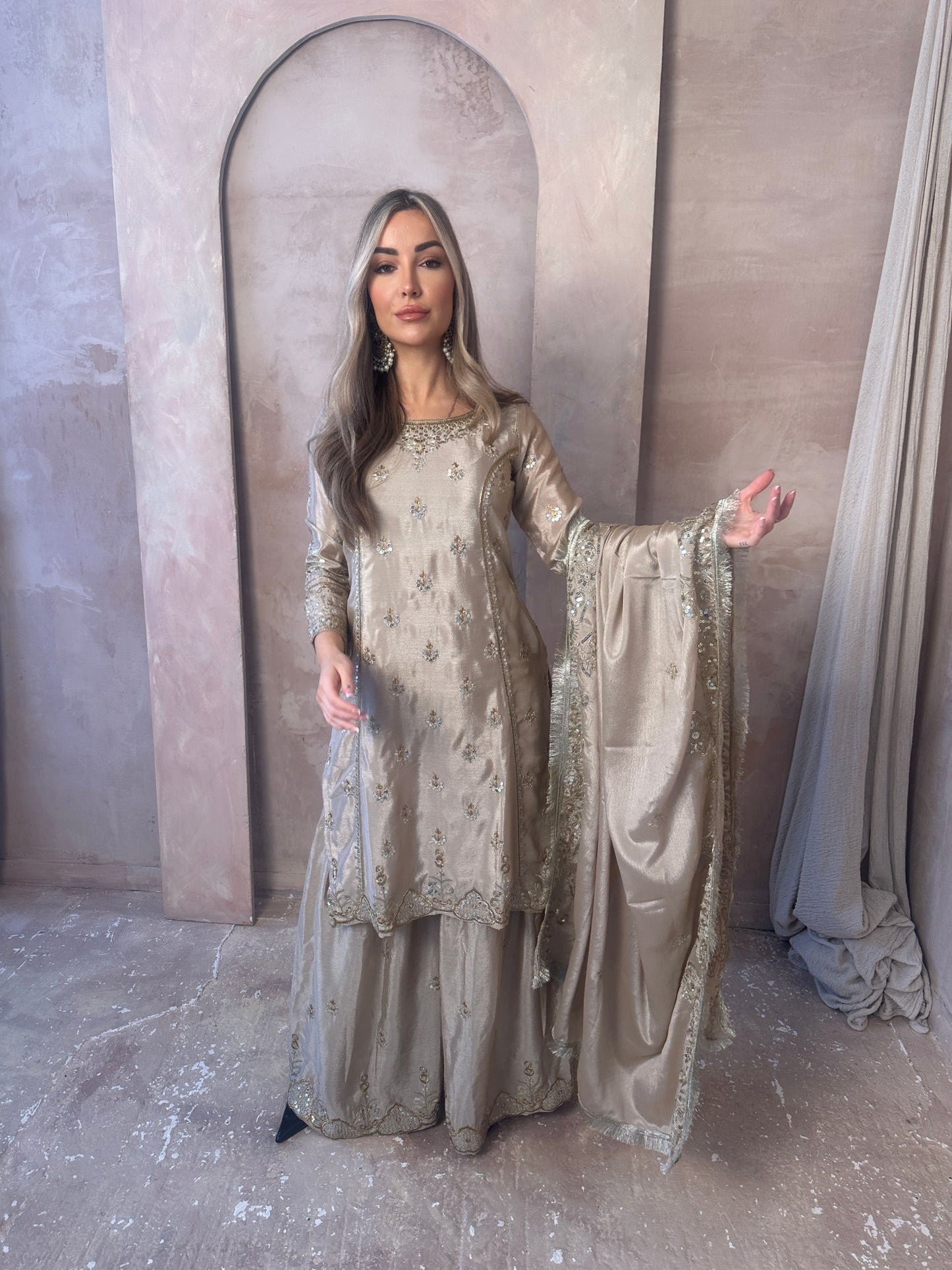 REEM cream beige gold style