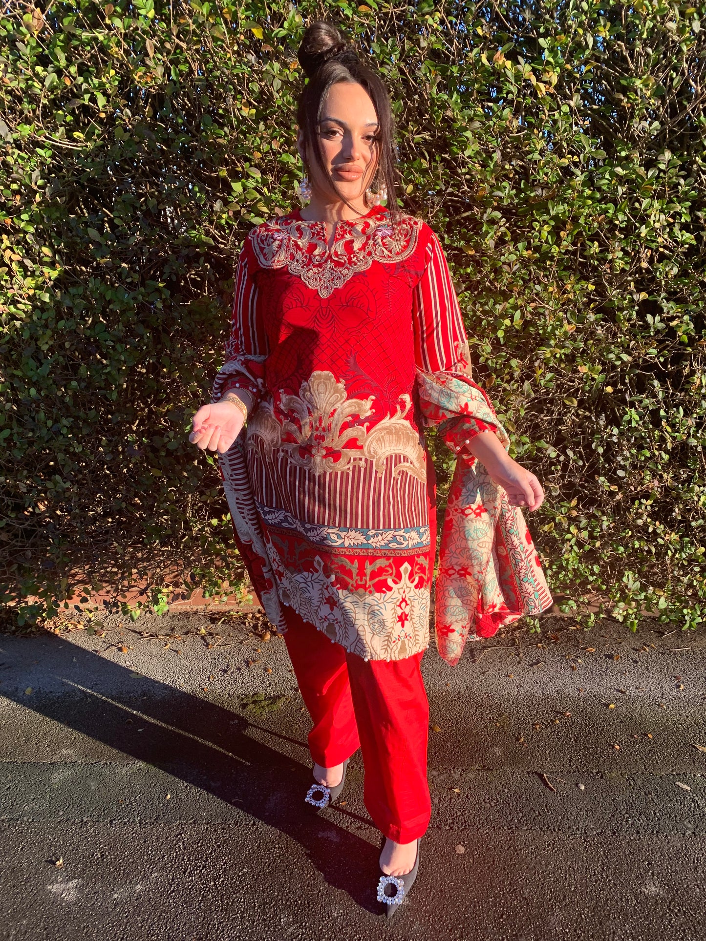 LILA red and cream style