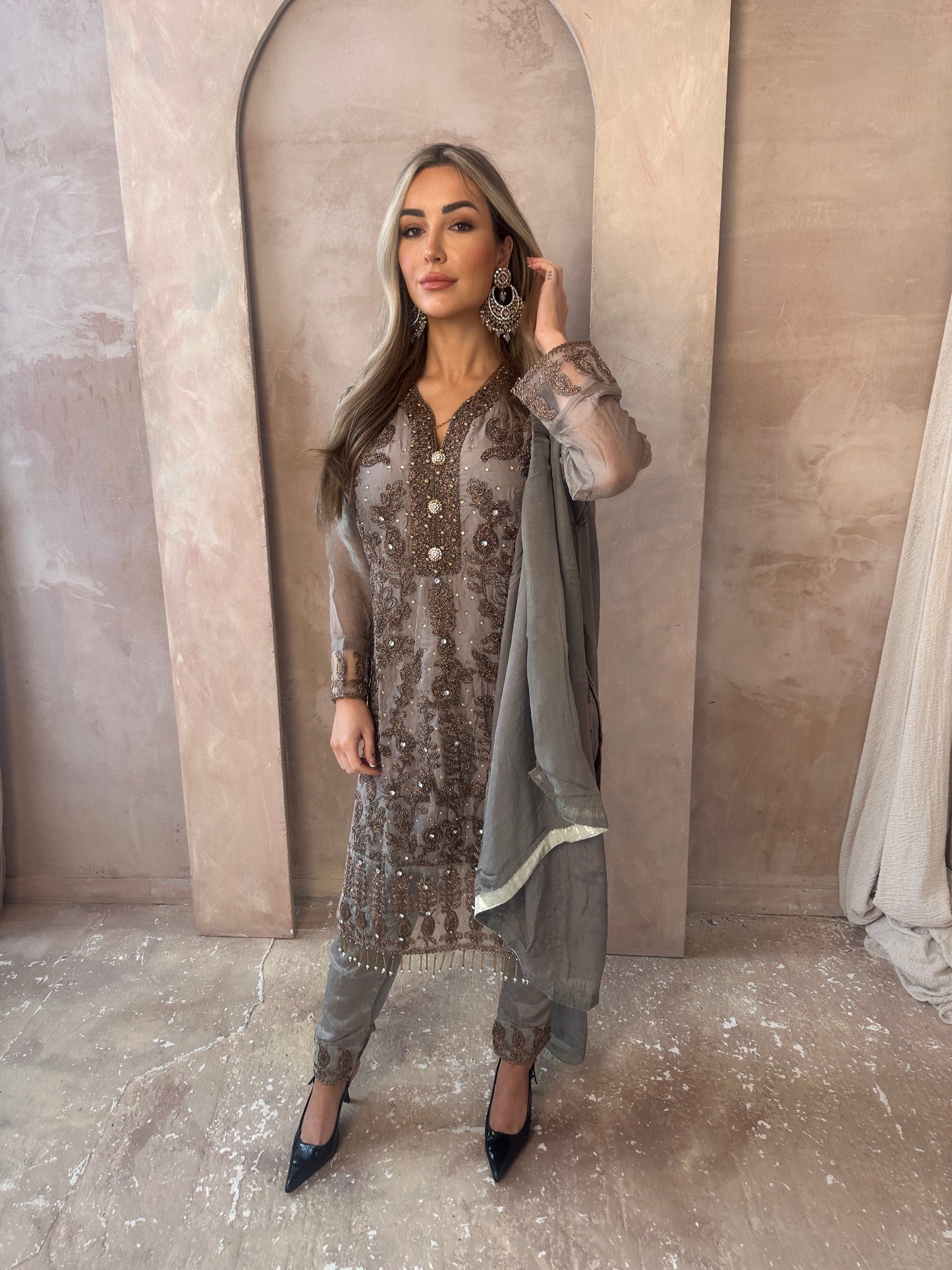 DEENA sage and gold style