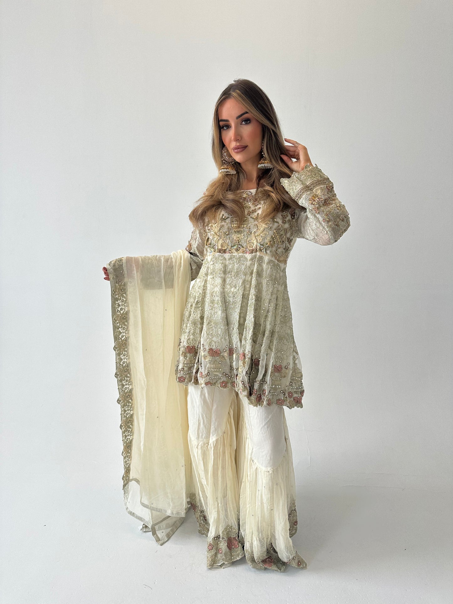 ELLA ADAH vol two cream style