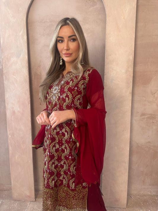 HANA red and gold style