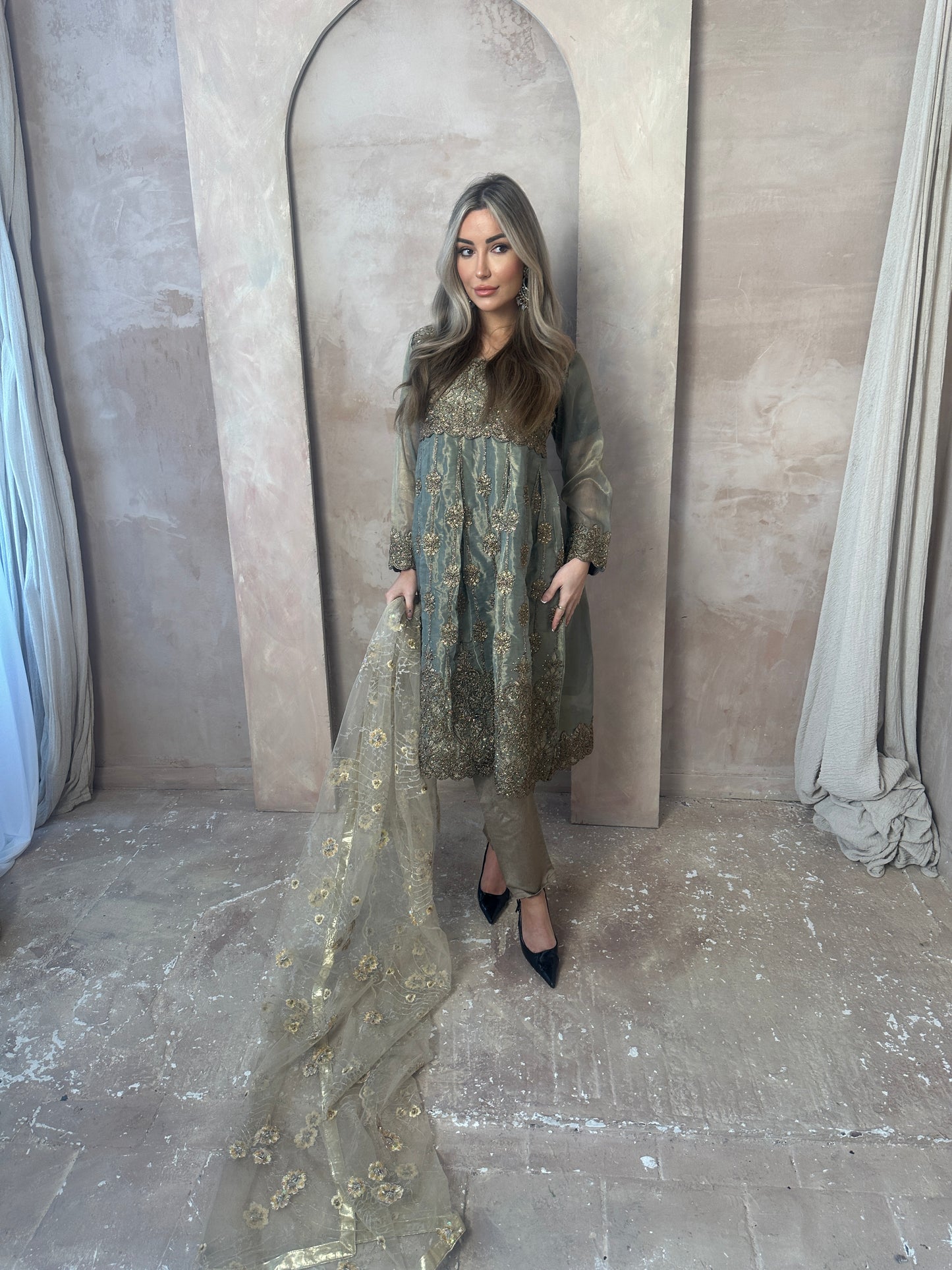 ZUBEDA sage green style