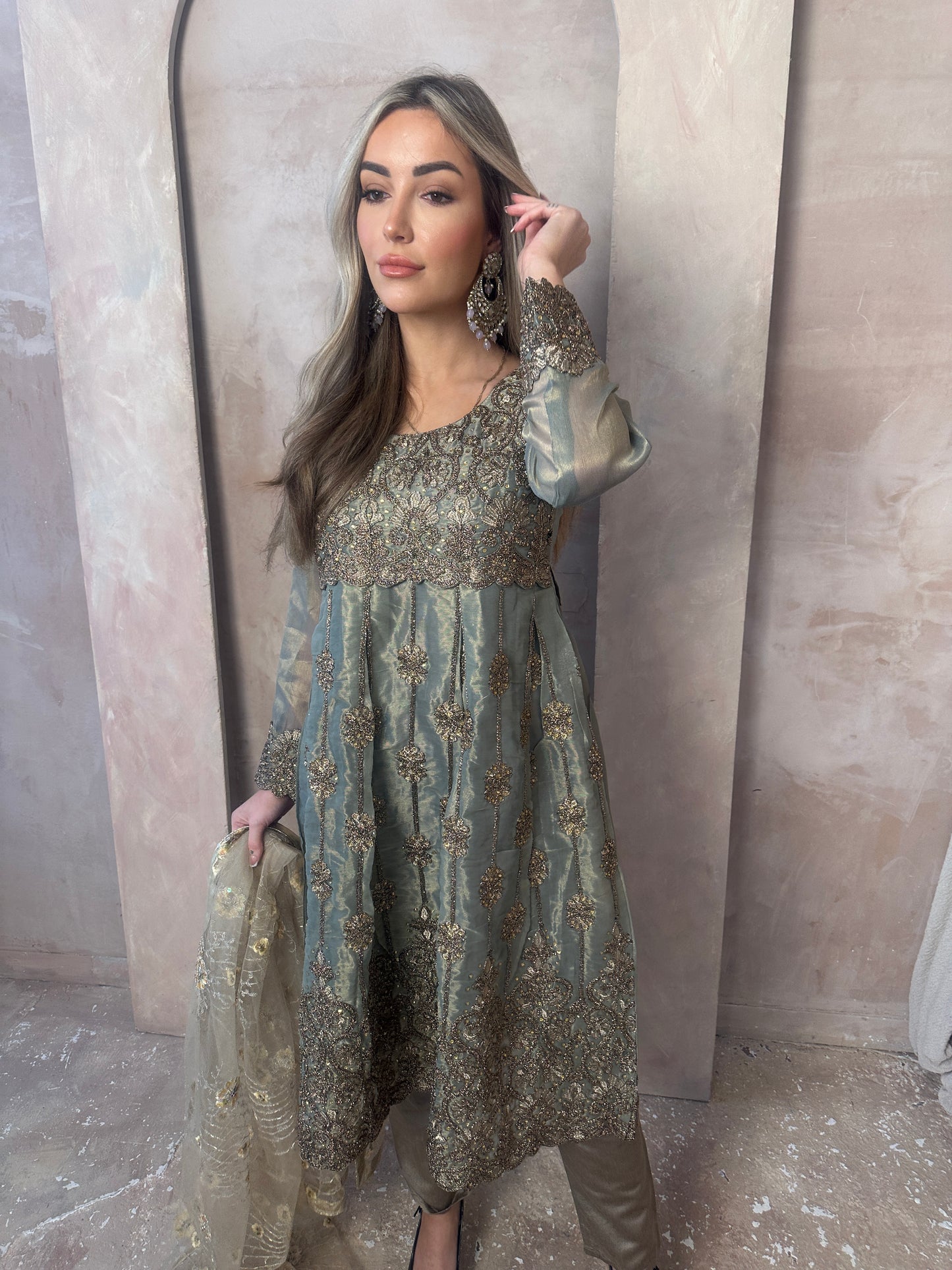 ZUBEDA sage green style