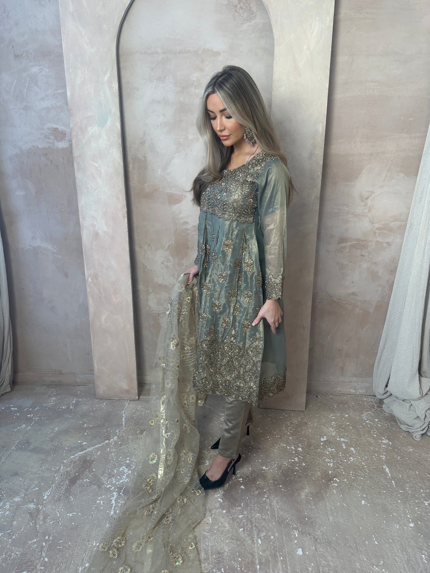 ZUBEDA sage green style