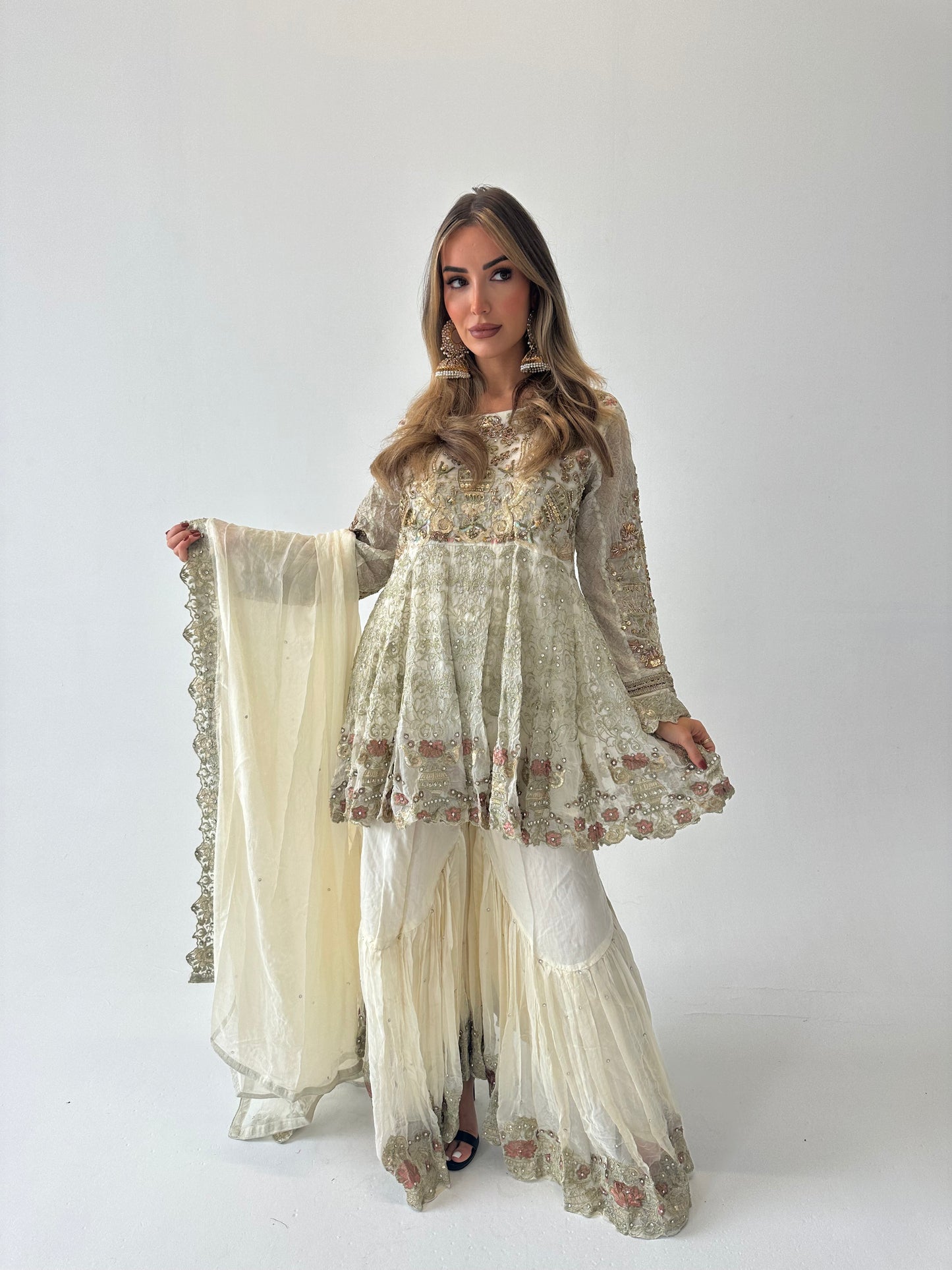 ELLA ADAH vol two cream style
