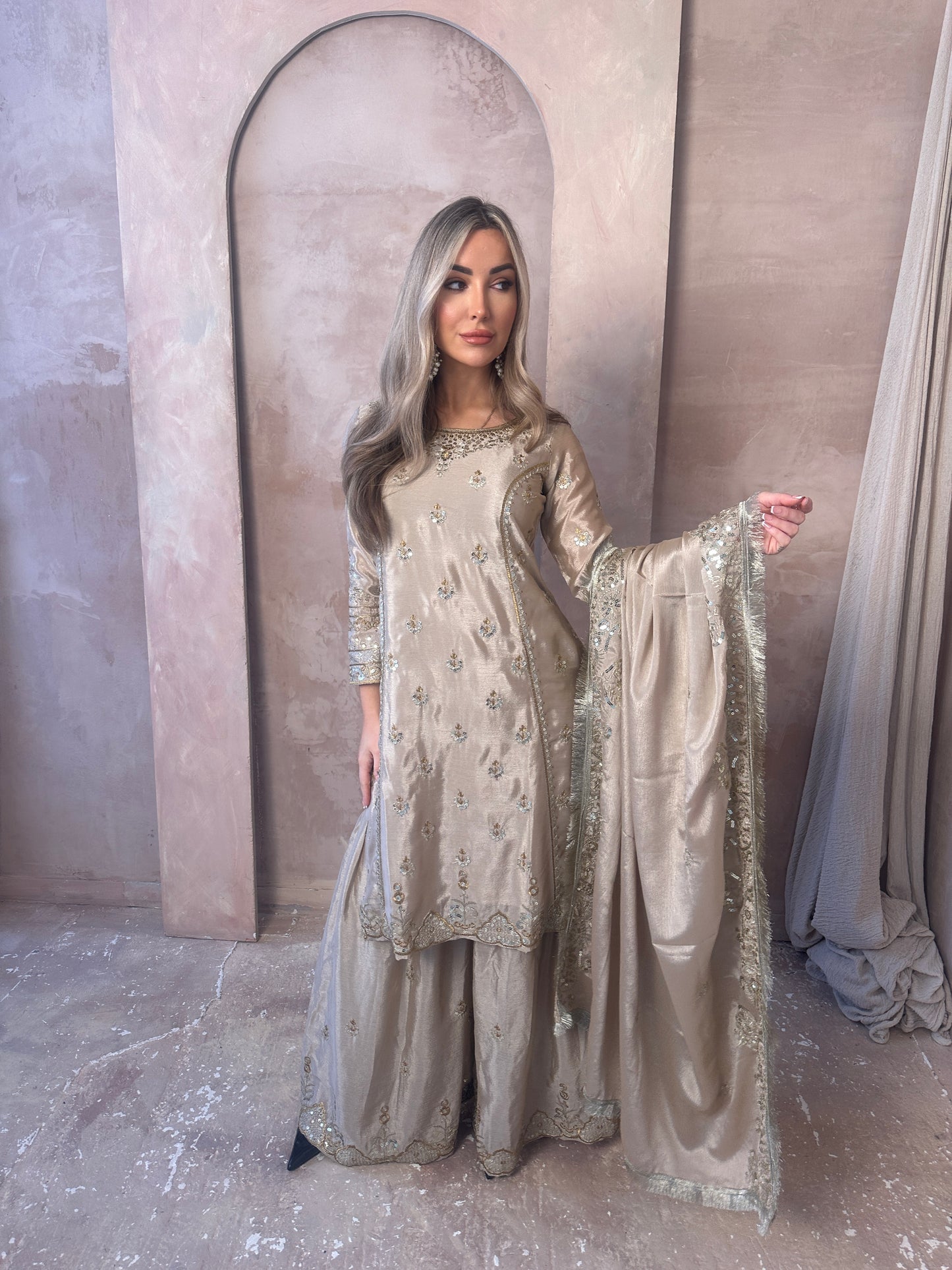 REEM cream beige gold style