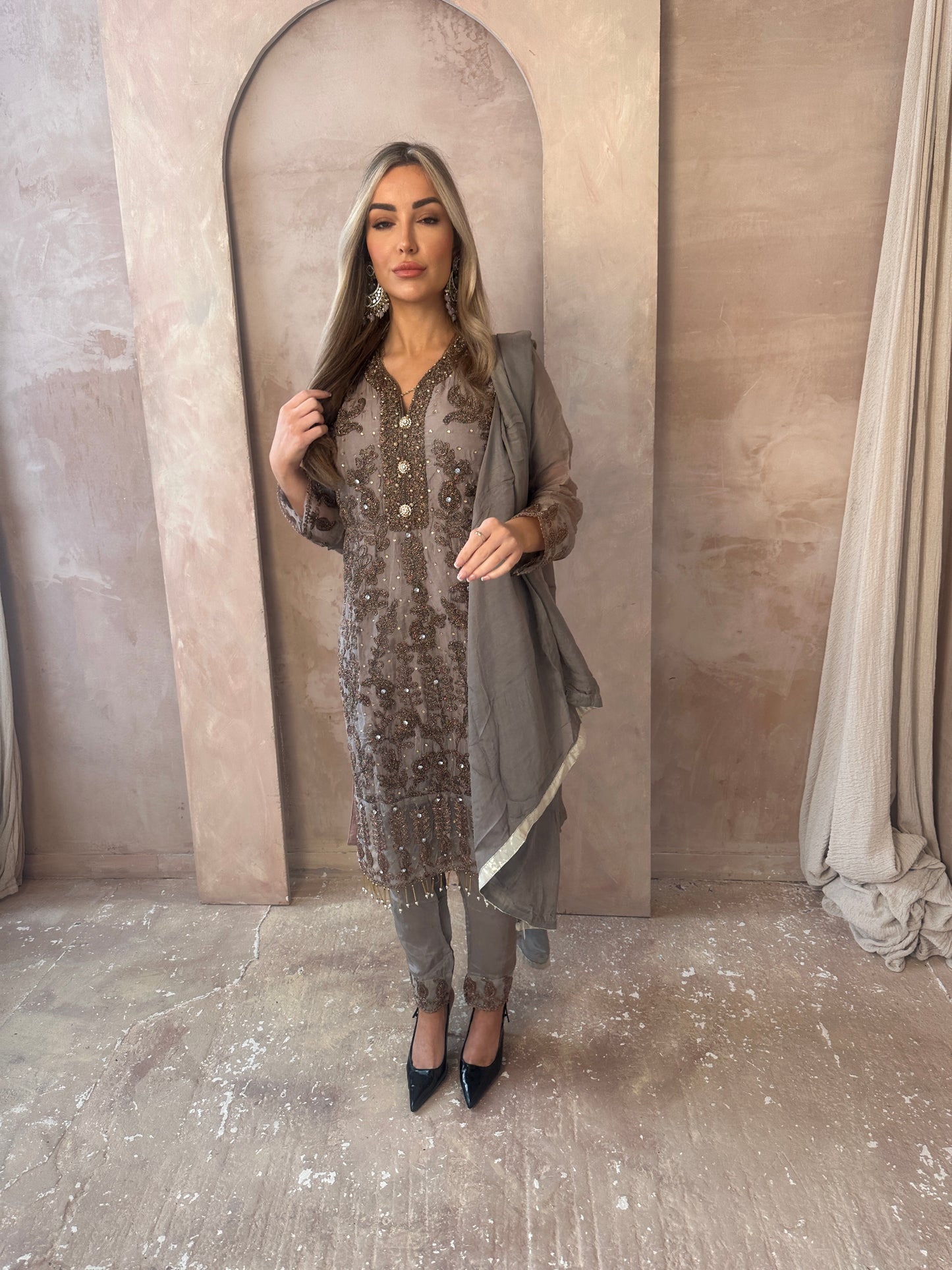 DEENA sage and gold style