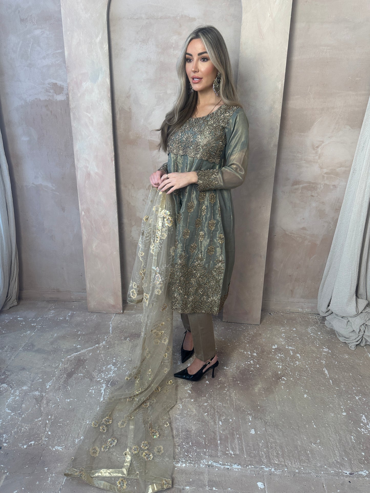 ZUBEDA sage green style