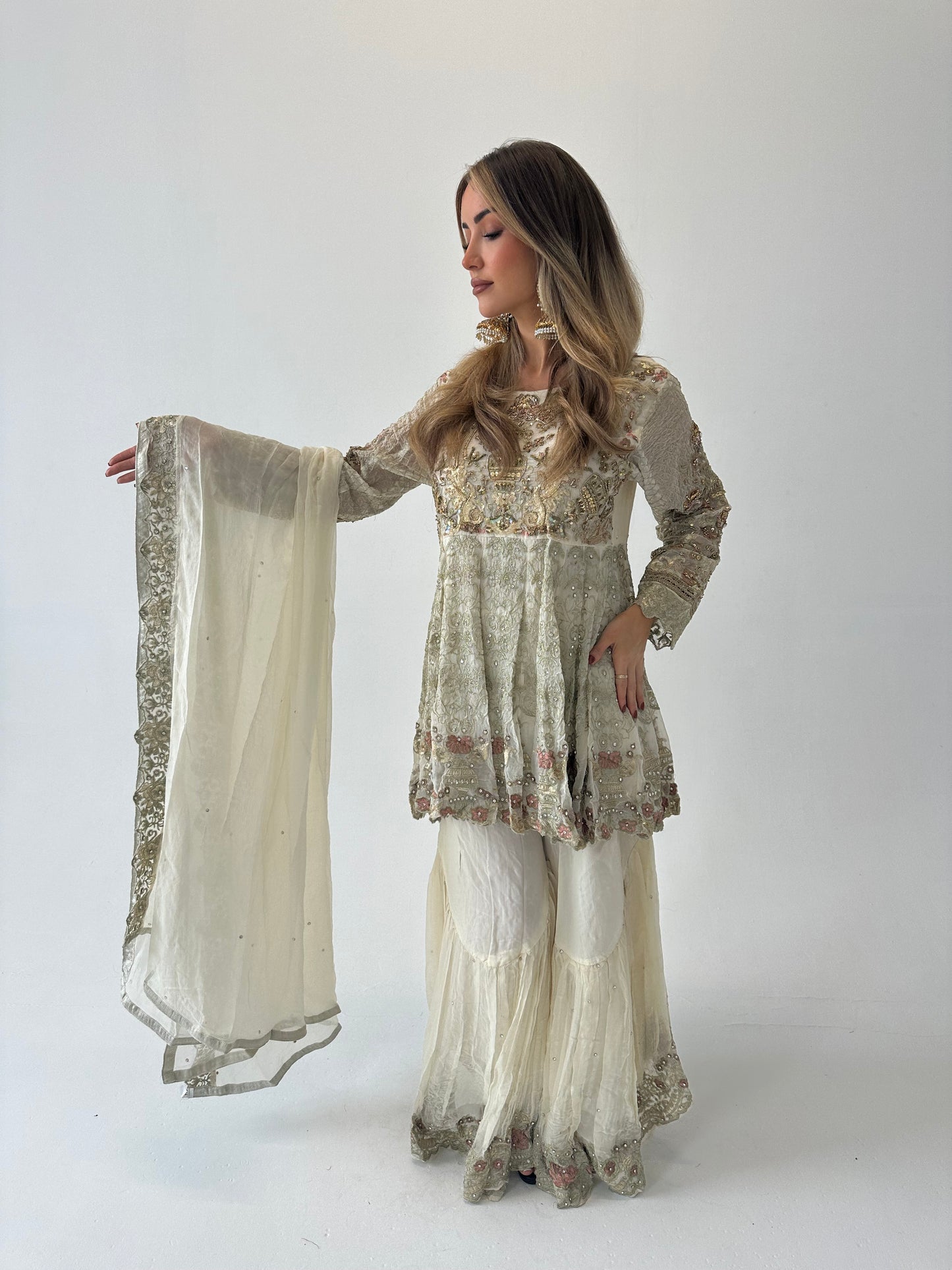 ELLA ADAH vol two cream style