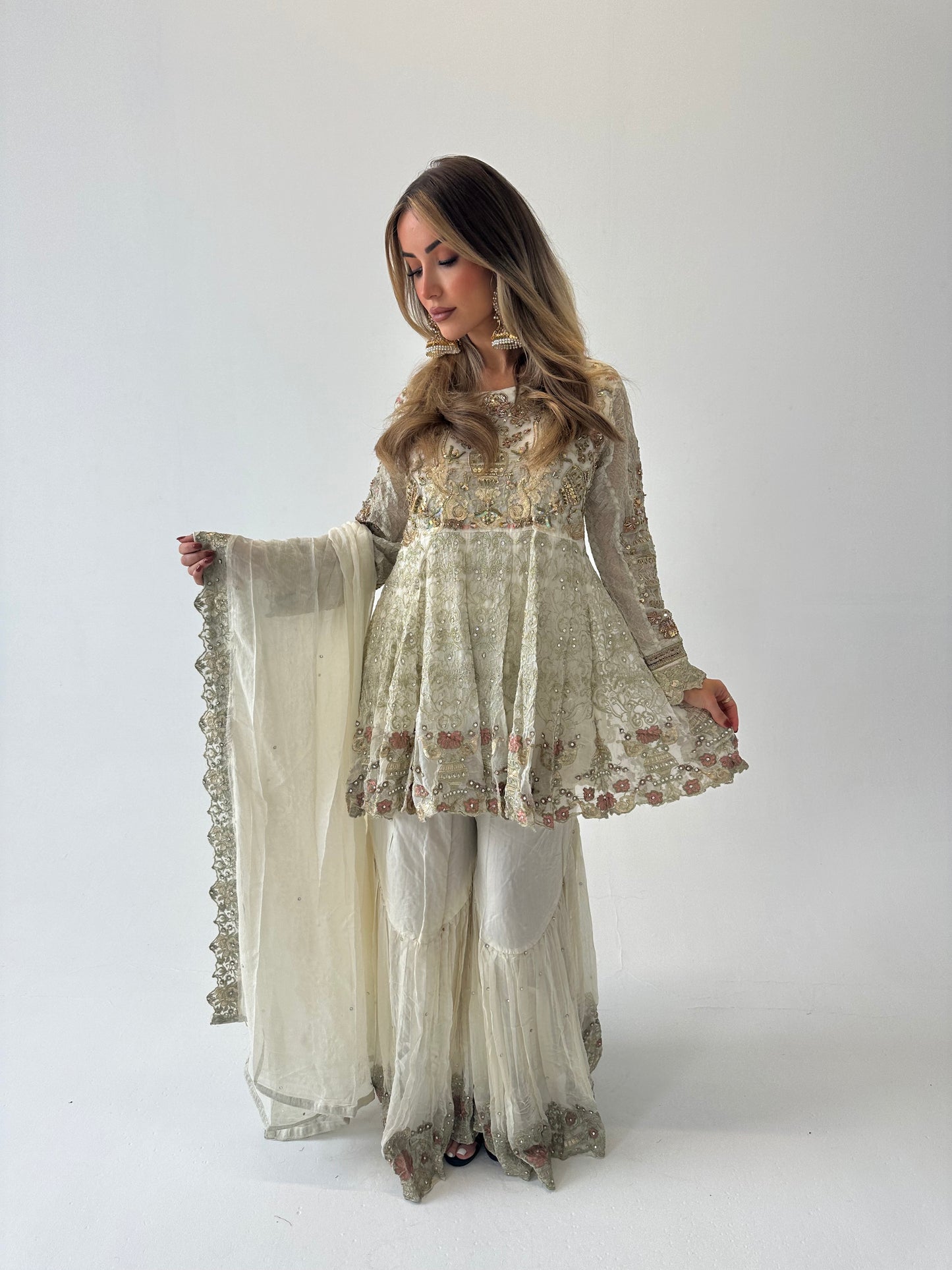 ELLA ADAH vol two cream style