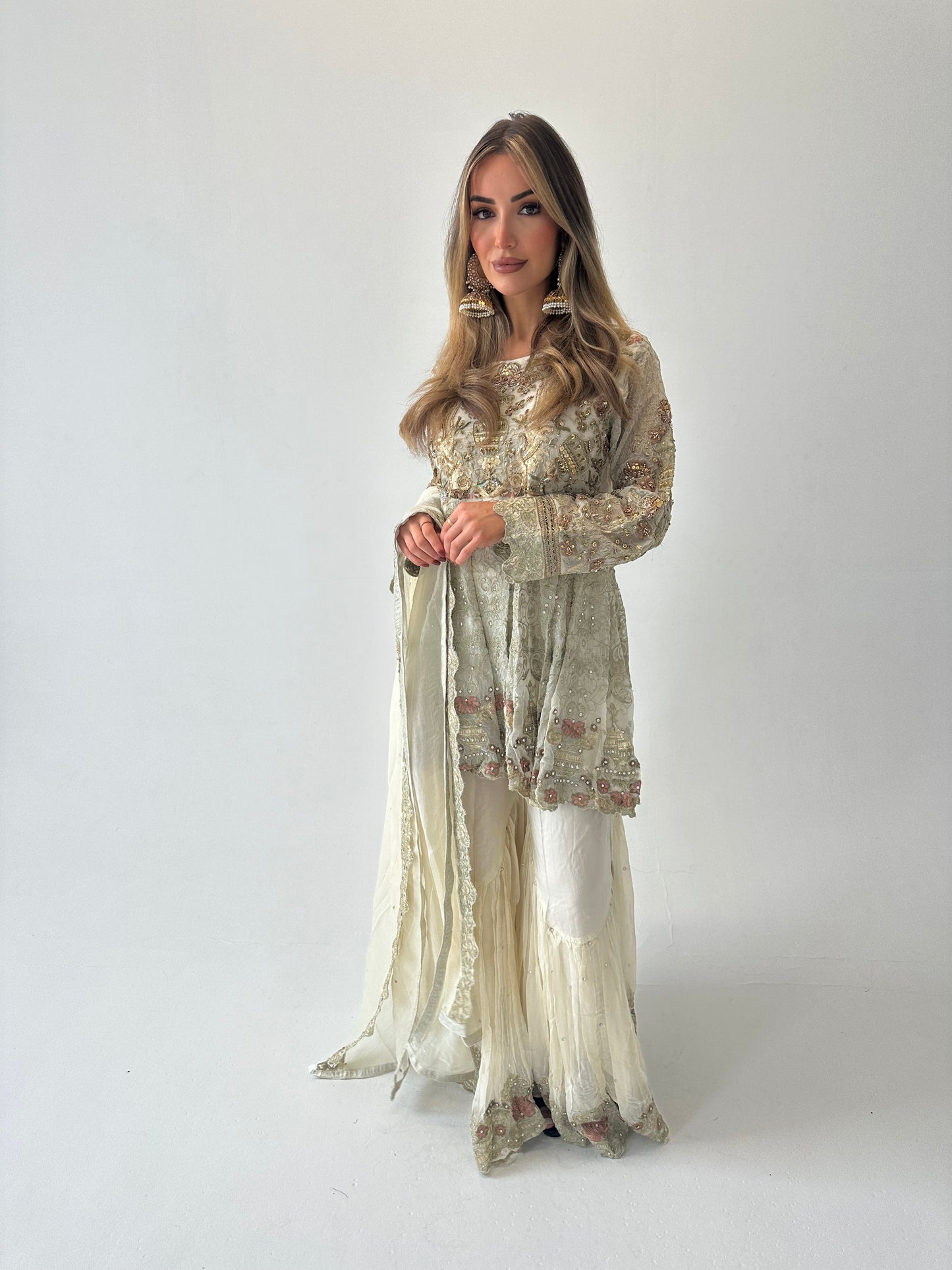 ELLA ADAH vol two cream style