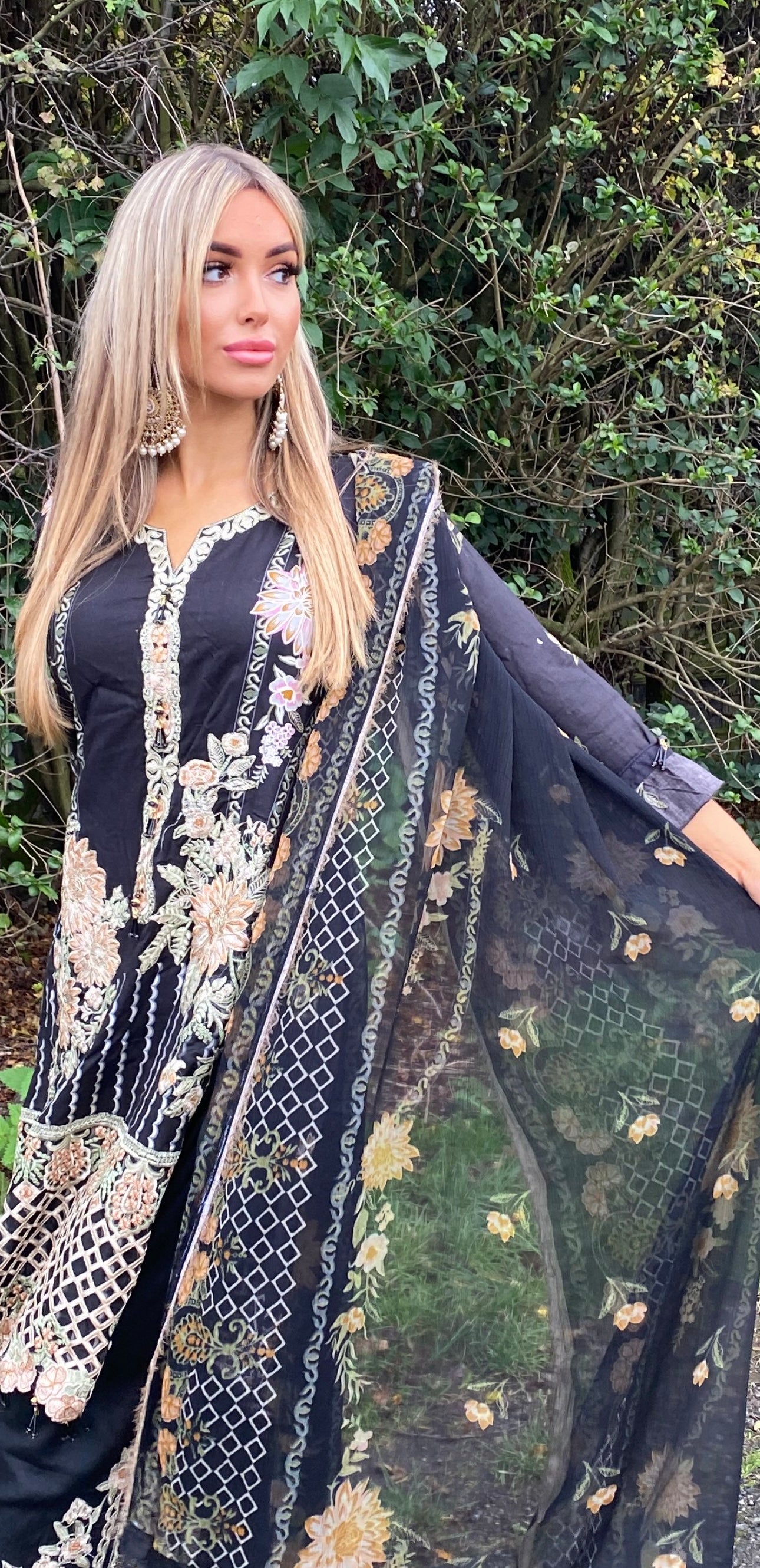 ENUM black lawn floral style