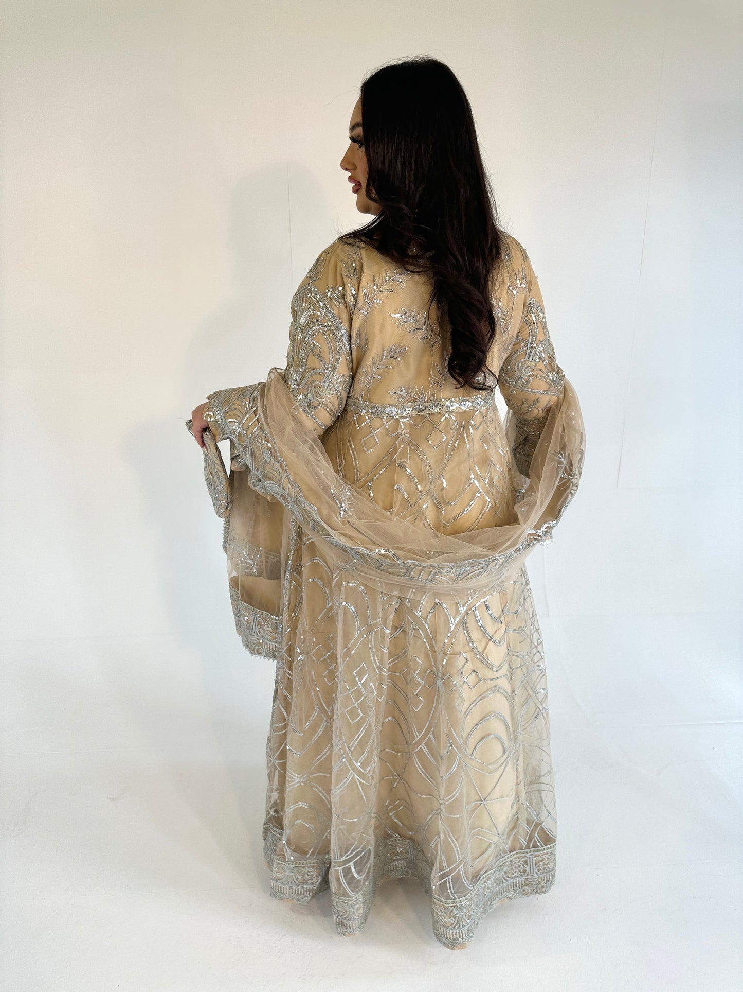 EYLENAH gold style